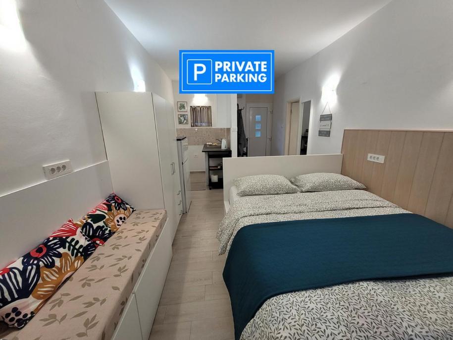 Apartma Zusterna Za Bazenom Capodistria Esterno foto